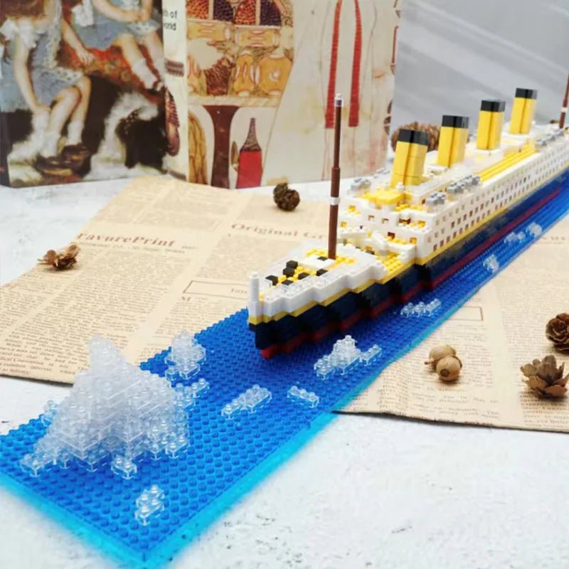 Titanic LEGO Building Set 1860pcs | Large Cruise Ship, DIY Kids Toys - VarietyGifts